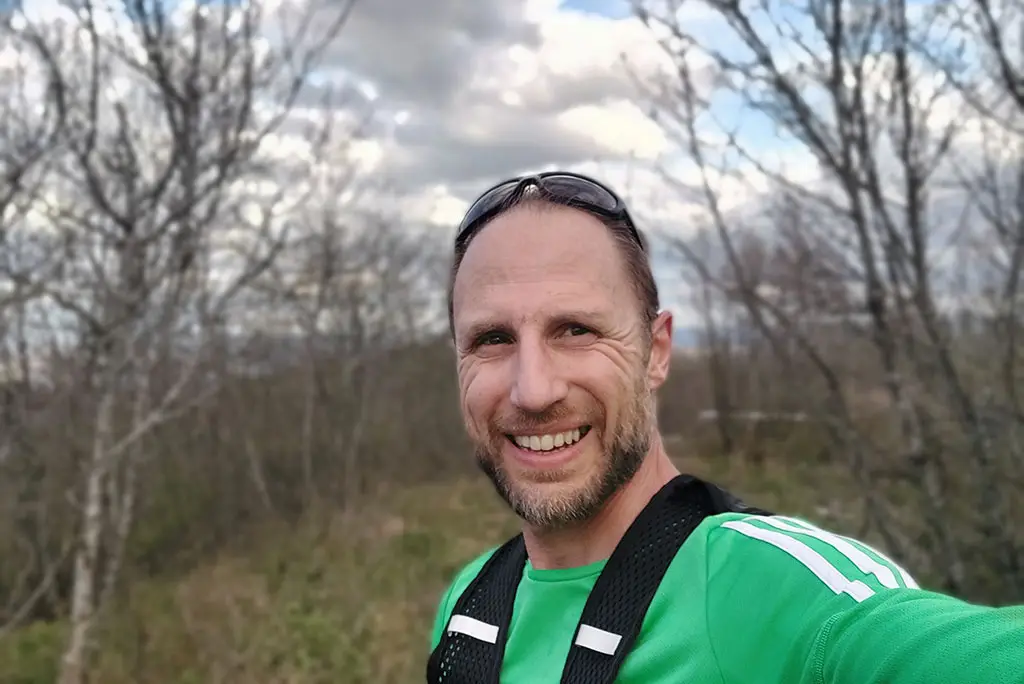 About The Runningbeekeeper Martin on the trails